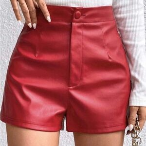 NWOT Faux leather shorts